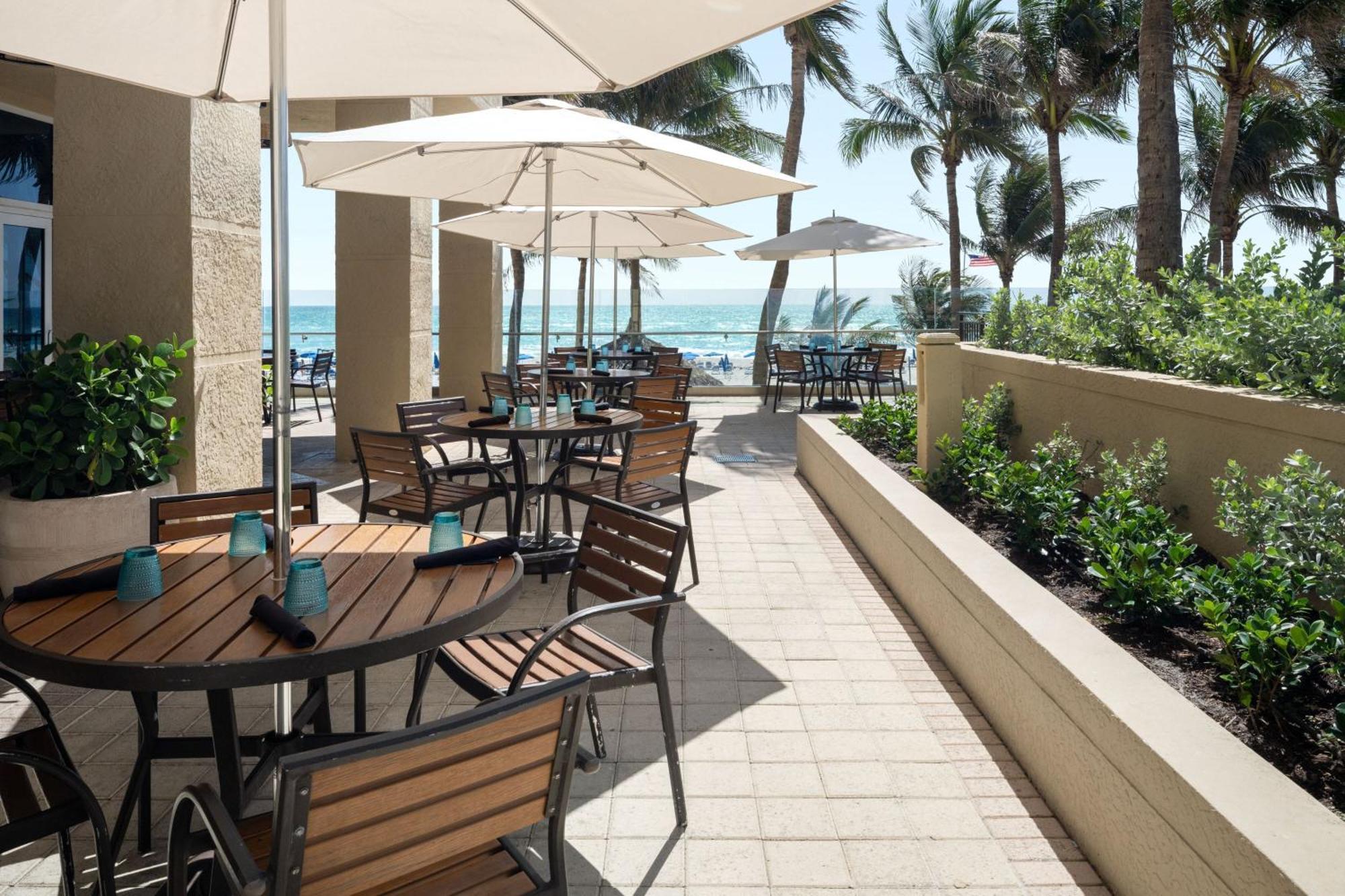 Palm Beach Marriott Singer Island Beach Resort & Spa Ривьера-Бич Экстерьер фото